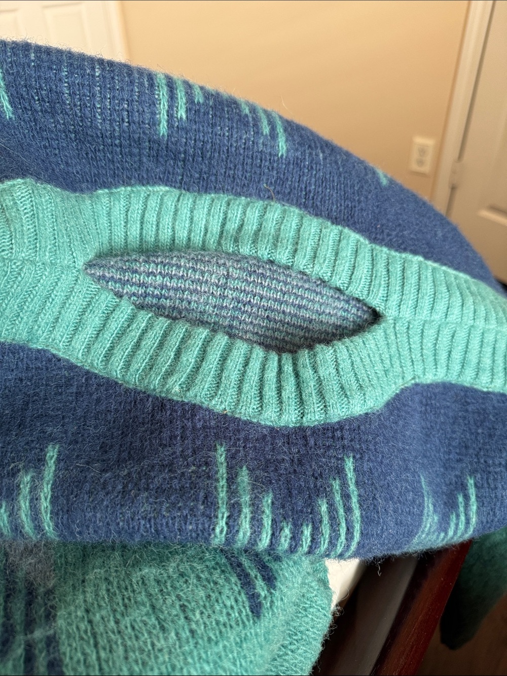 Vintage Icewear 100% Pure New Wool Sweater Iceland Large - Picture 13 of 16
